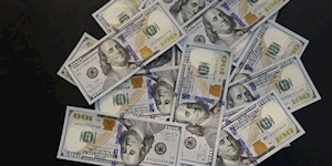 تداوم دلار در کانال ۲۷هزار تومان در صرافی‌های بانکی